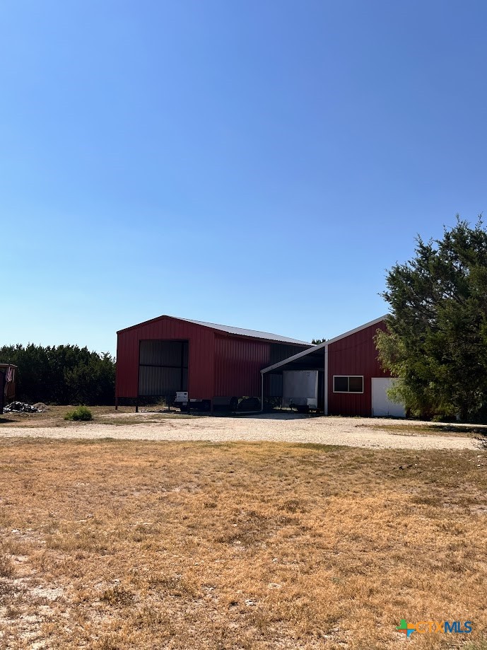main property photo 35