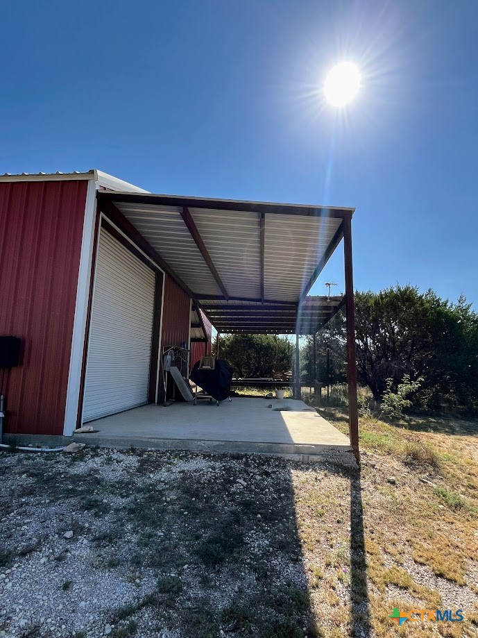 main property photo 37