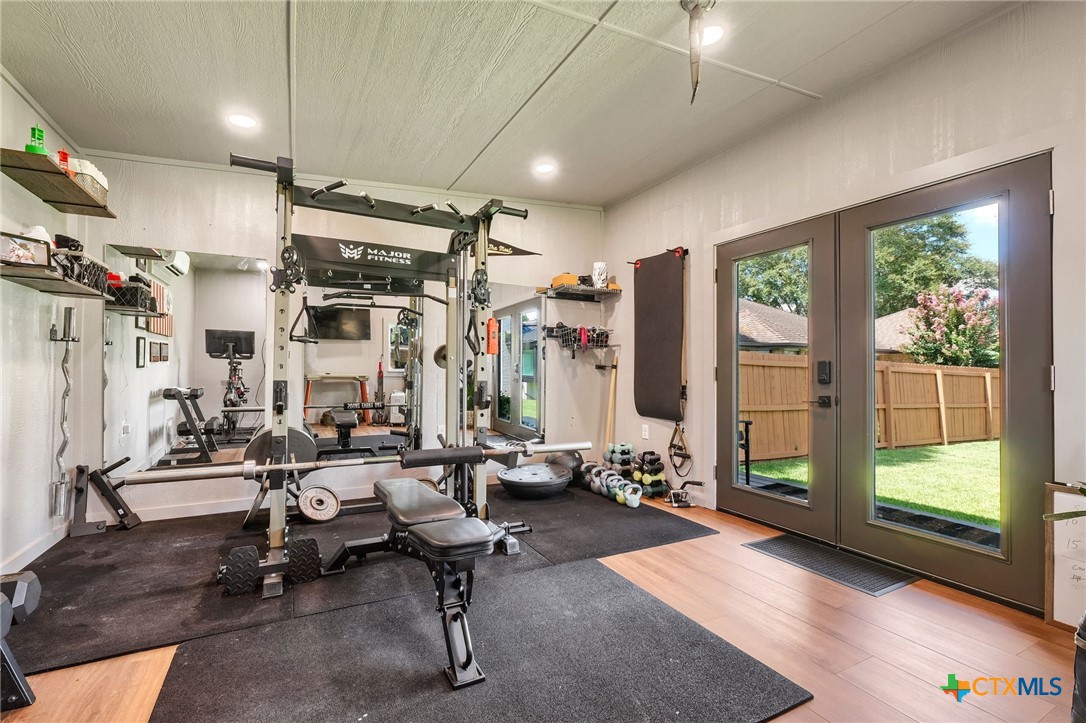 main property photo 27