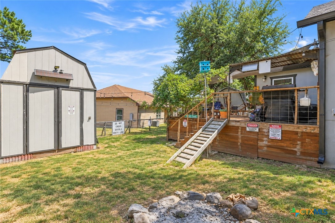 main property photo 28