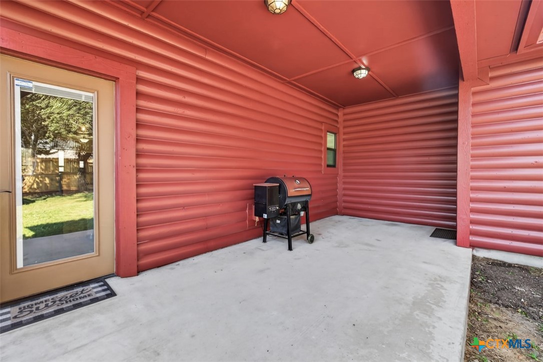 main property photo 41