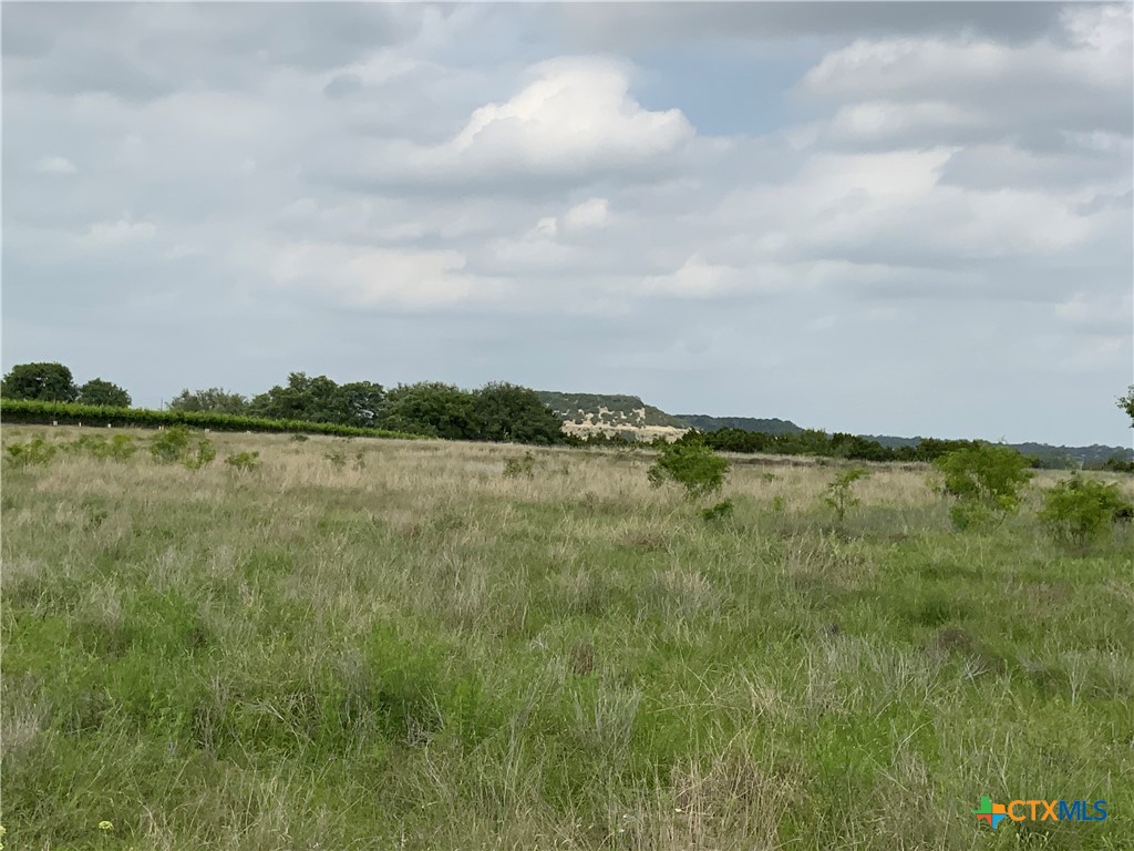 main property photo 11