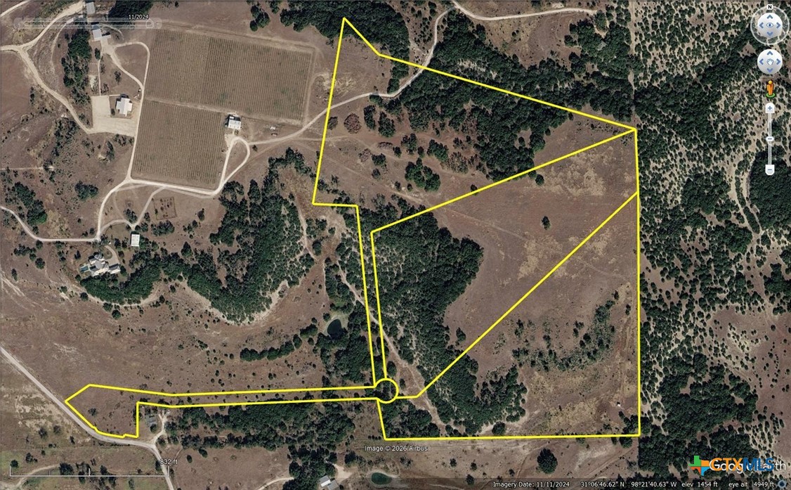 main property photo 20