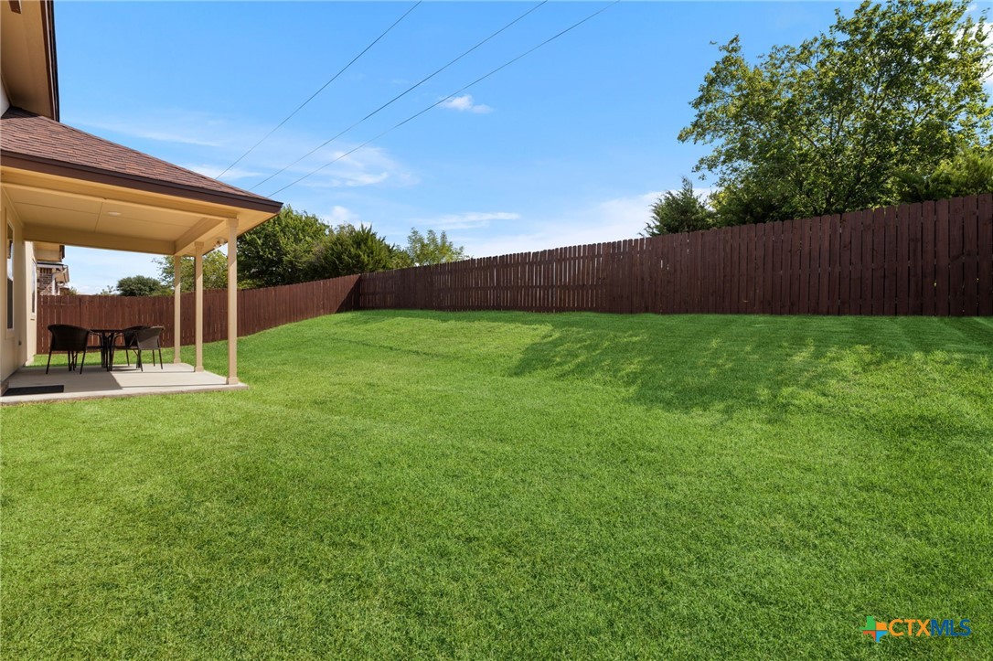 main property photo 30