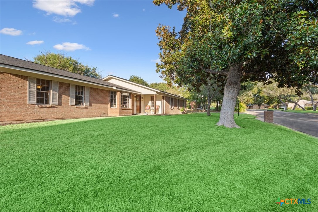 main property photo 33