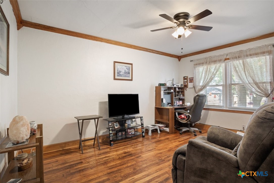 main property photo 22