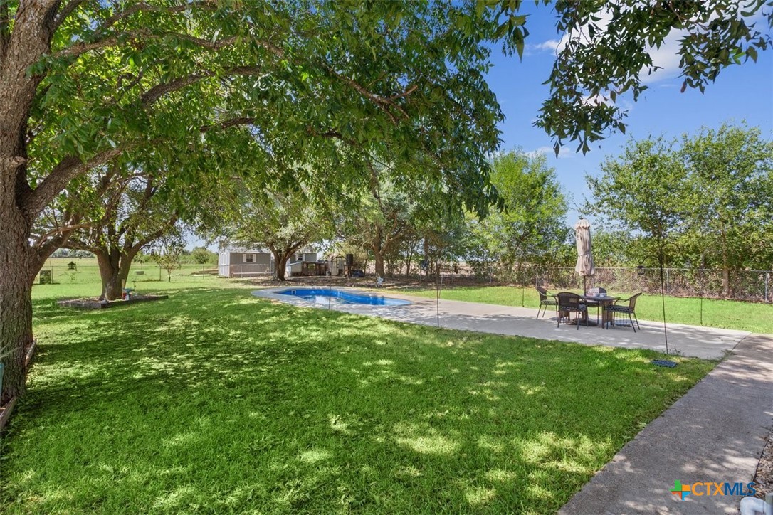 main property photo 4
