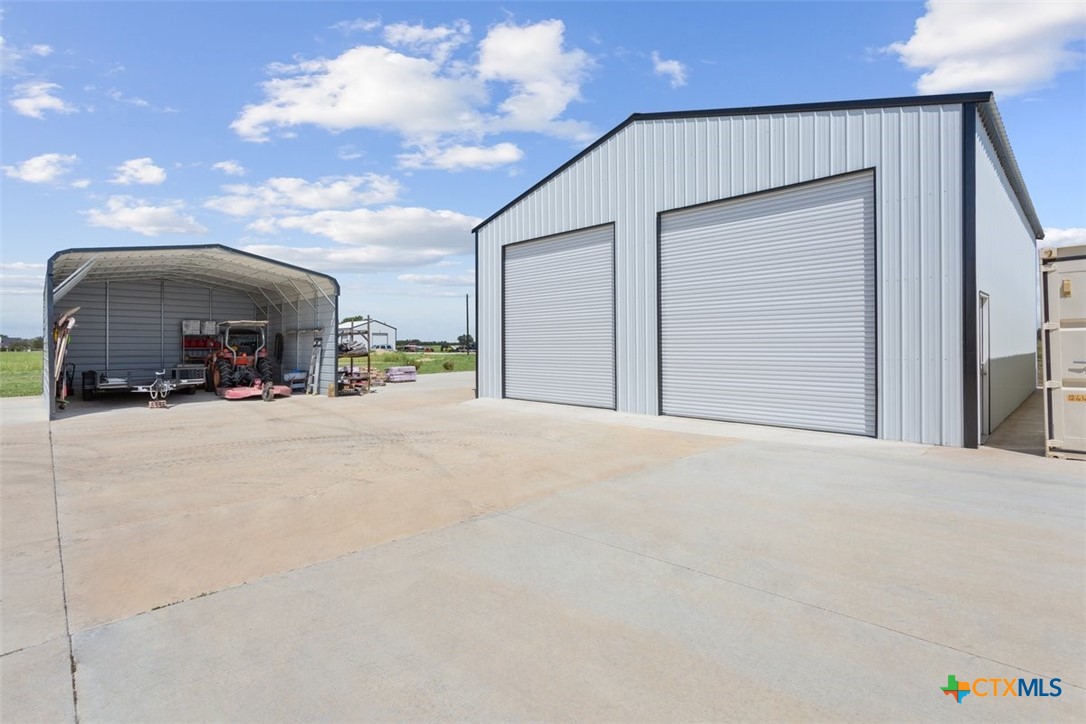 main property photo 43