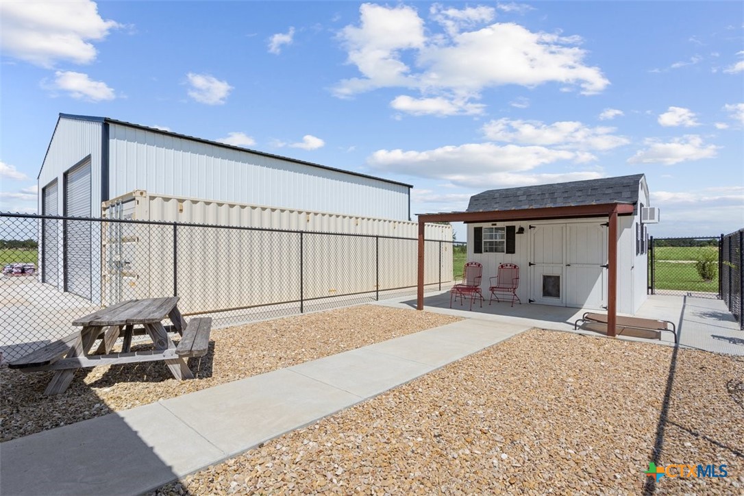main property photo 44