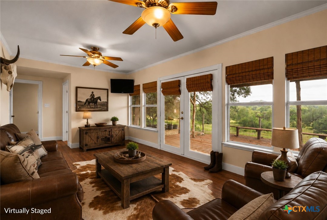 main property photo 3