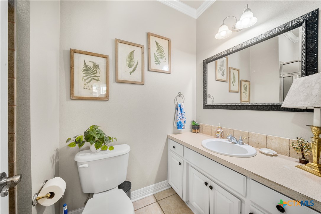 main property photo 24