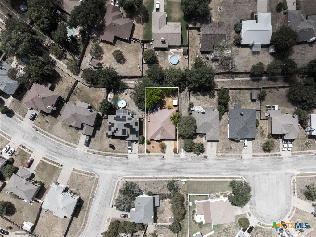 main property photo 29