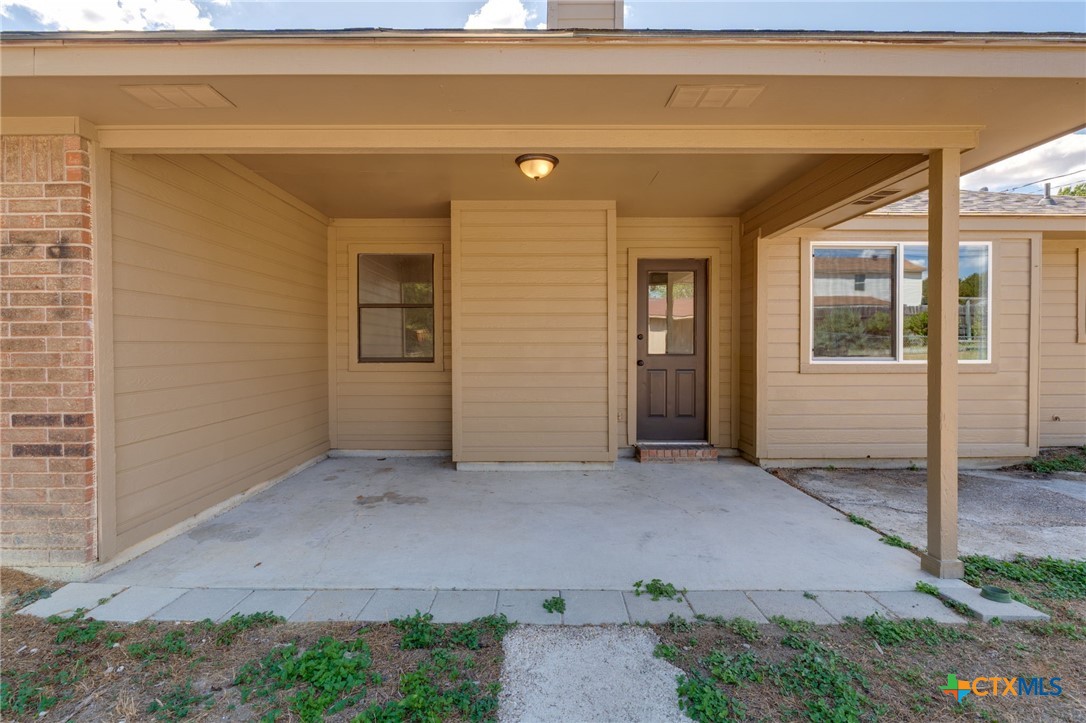 main property photo 14