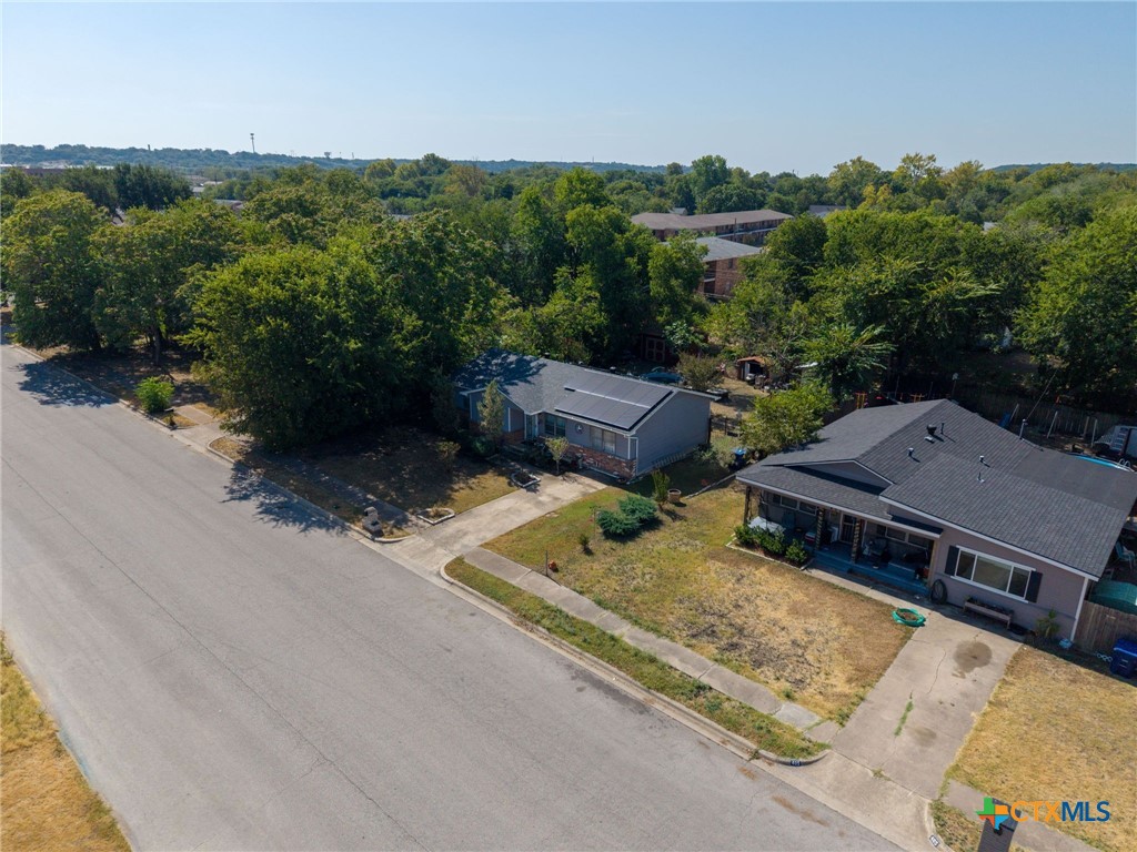 main property photo 25
