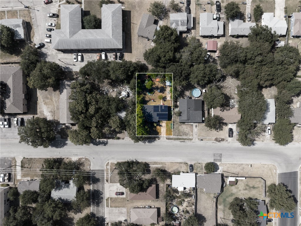 main property photo 28