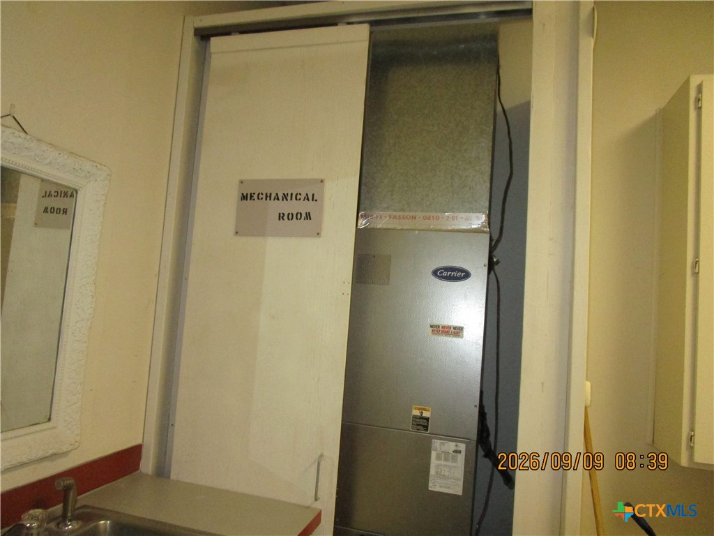 main property photo 13