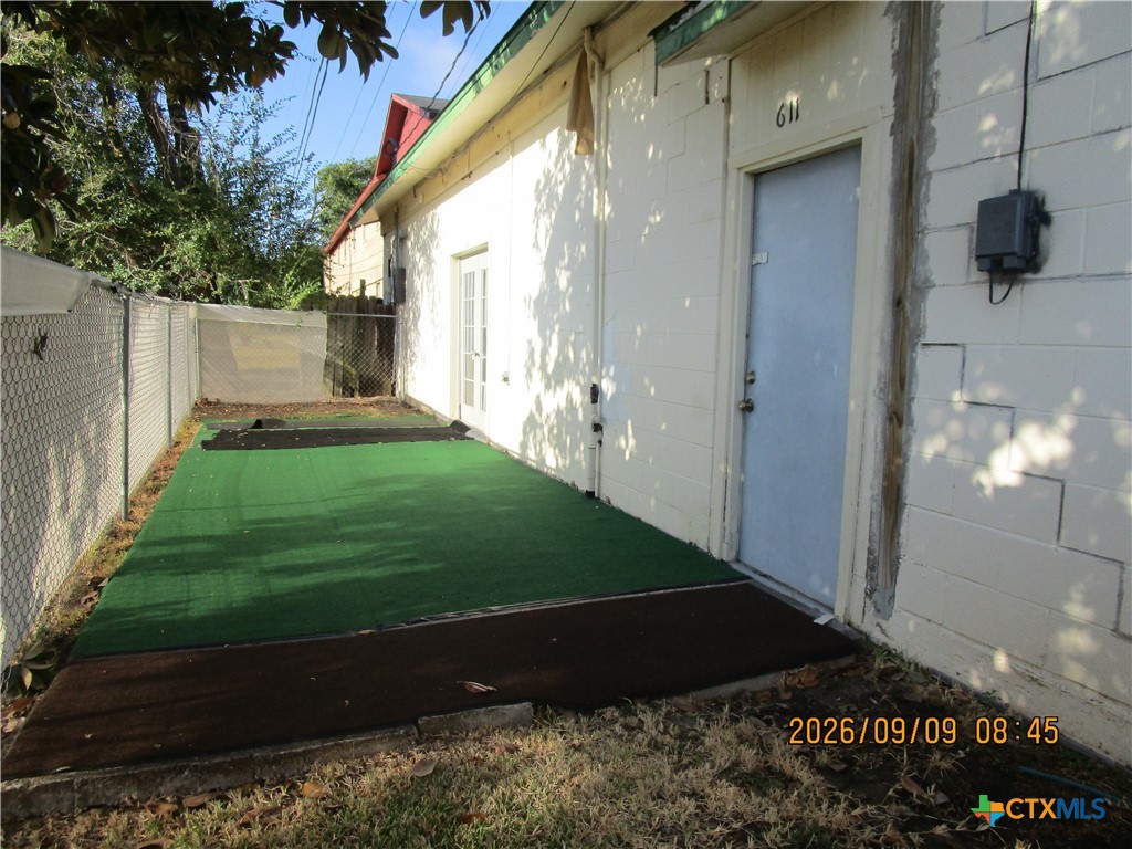 main property photo 30