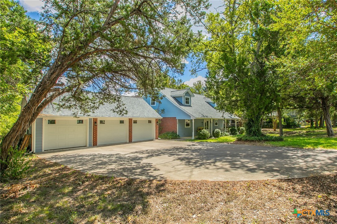 main property photo 24