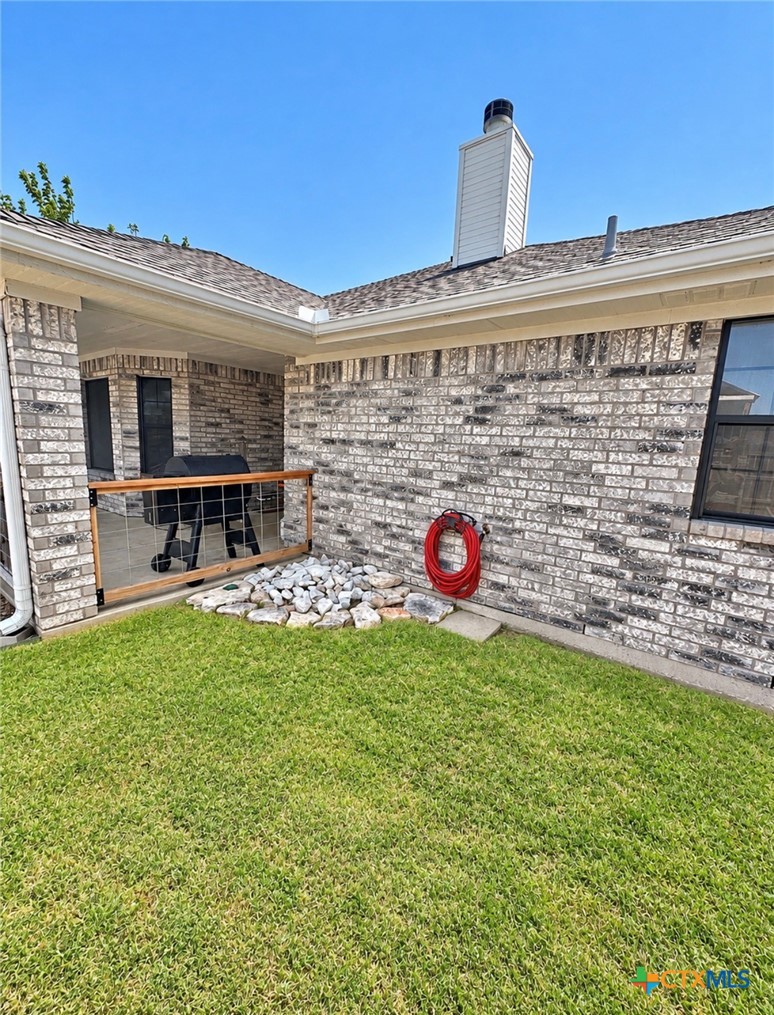 main property photo 26