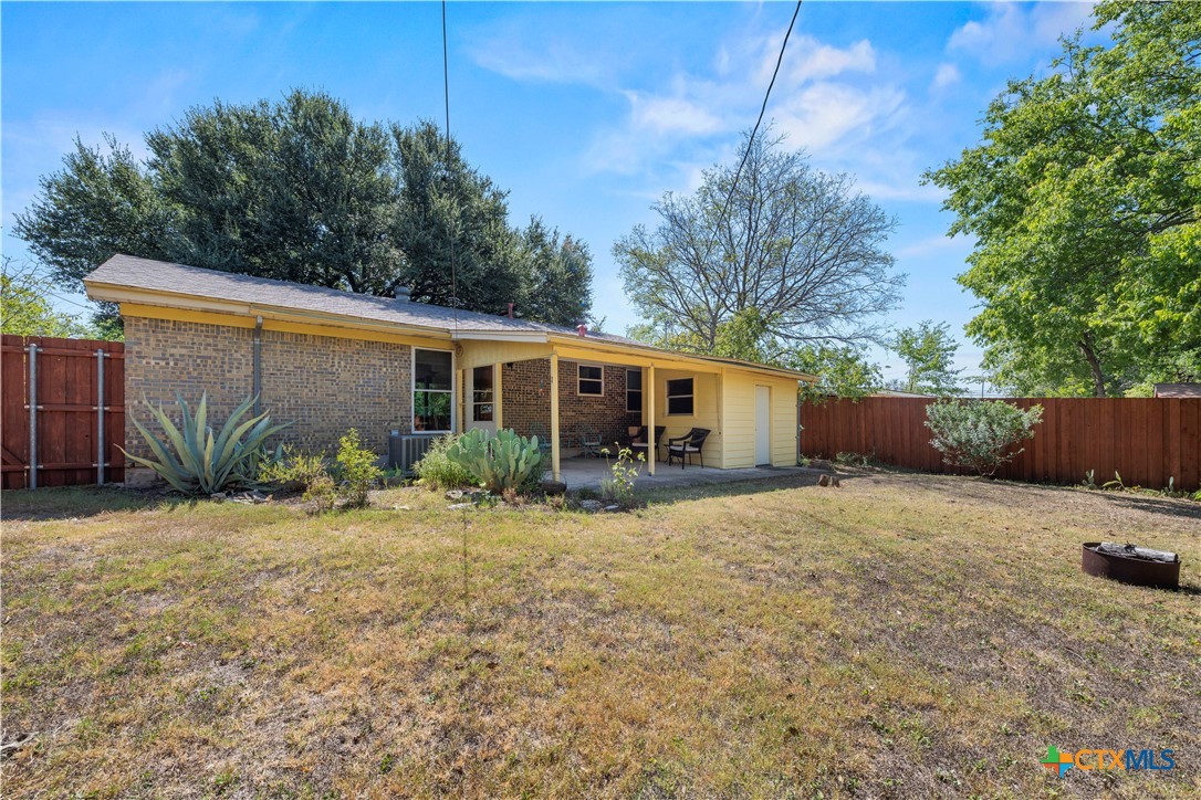 main property photo 26