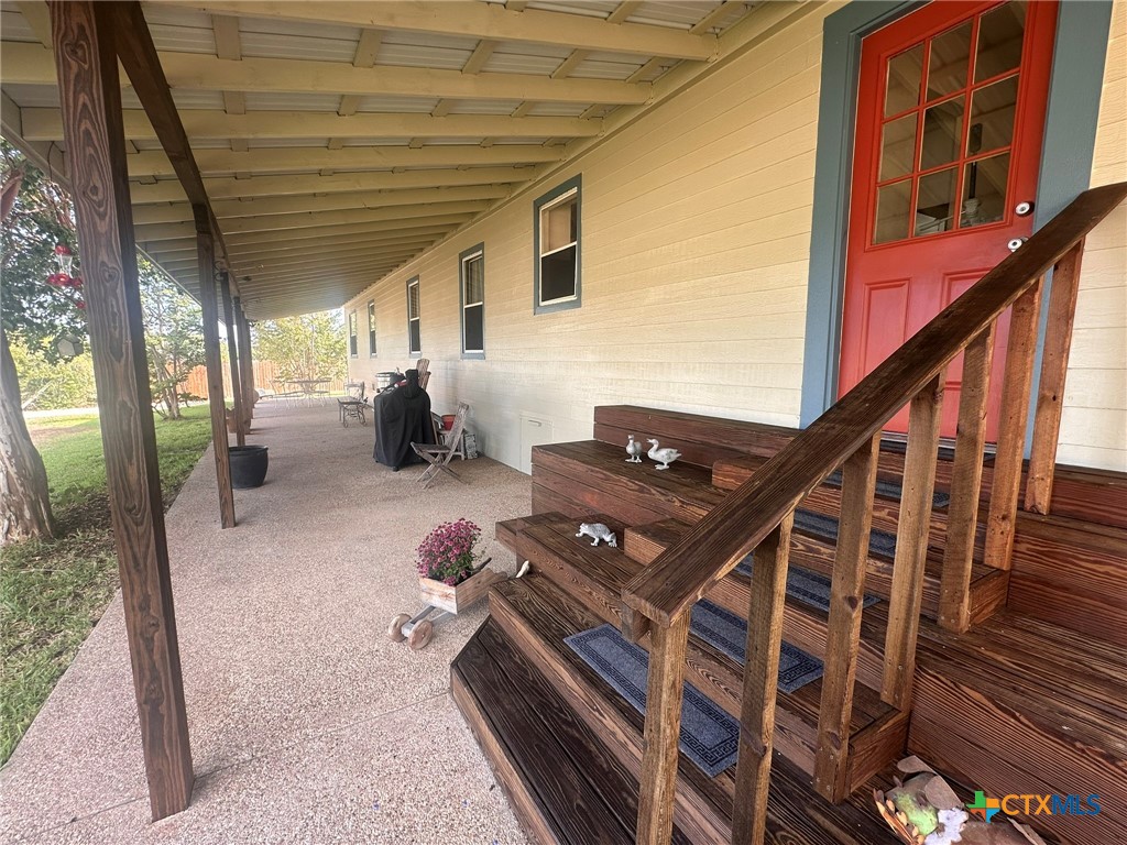 main property photo 35