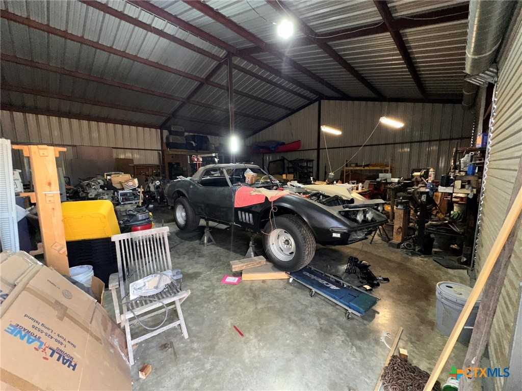 main property photo 40