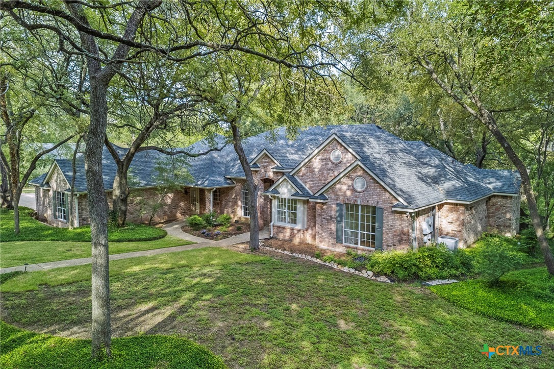 main property photo 41