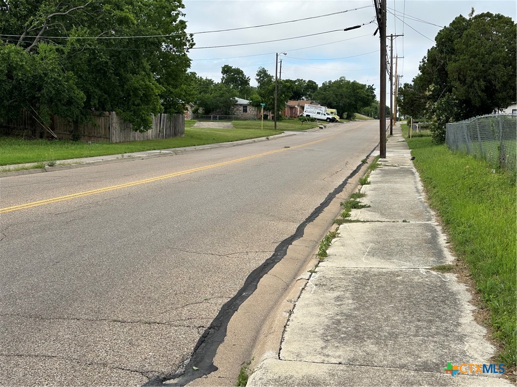main property photo 8