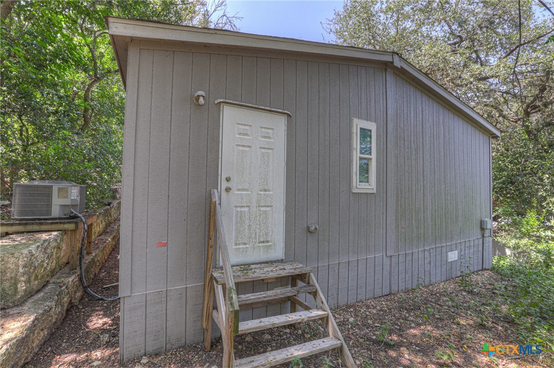 main property photo 41