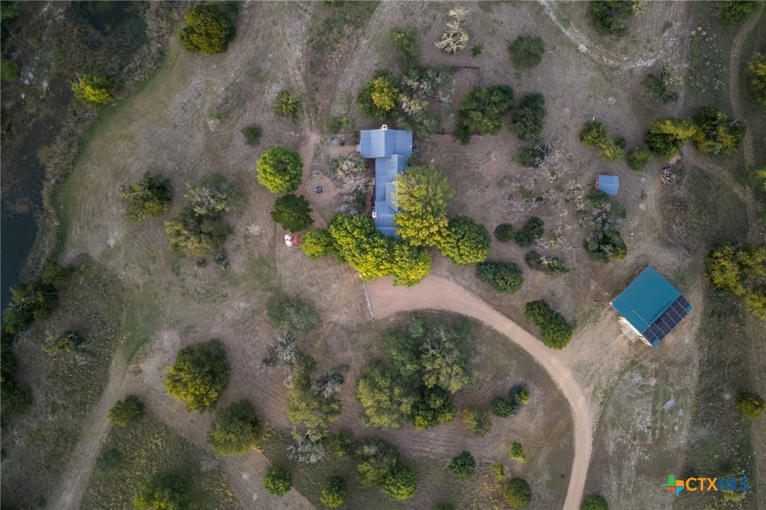 main property photo 40