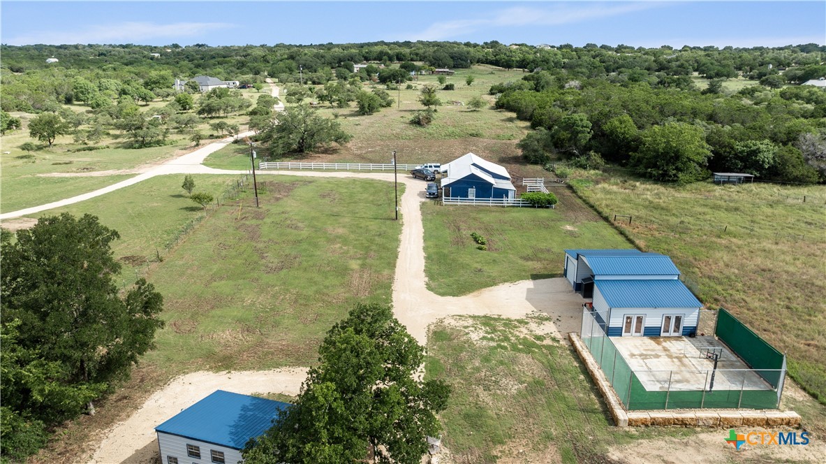 main property photo 23