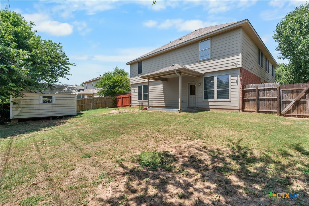 main property photo 43
