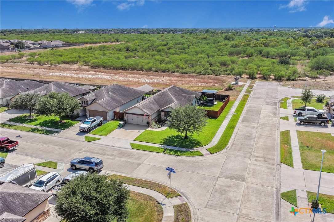 main property photo 39