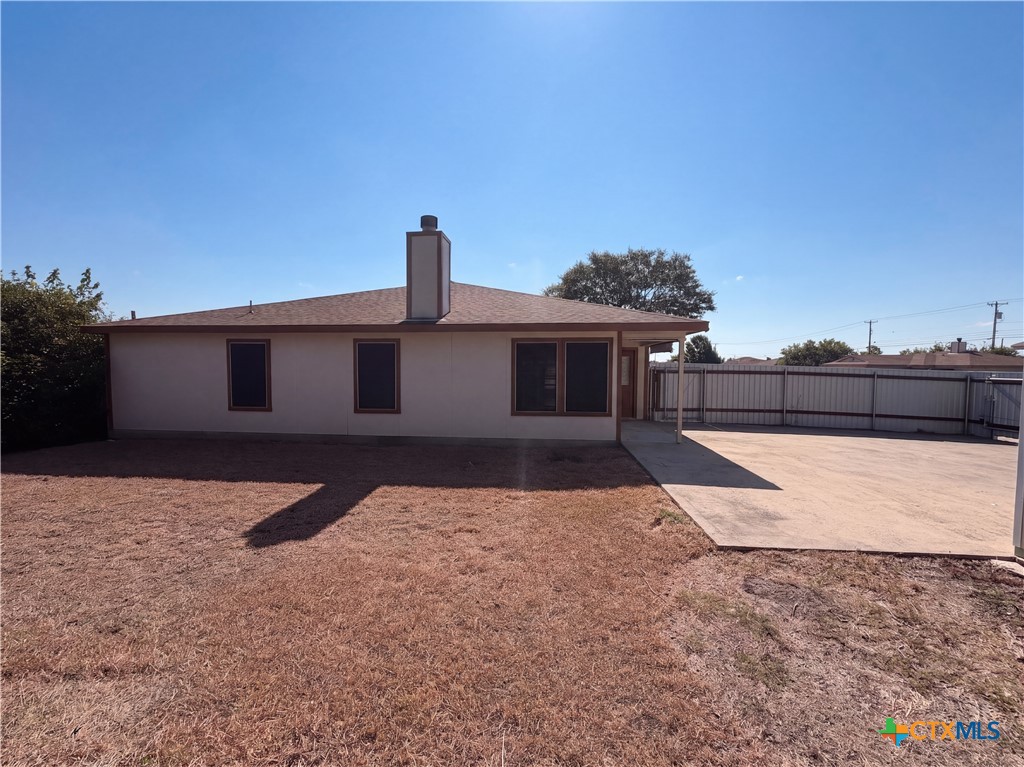 main property photo 4