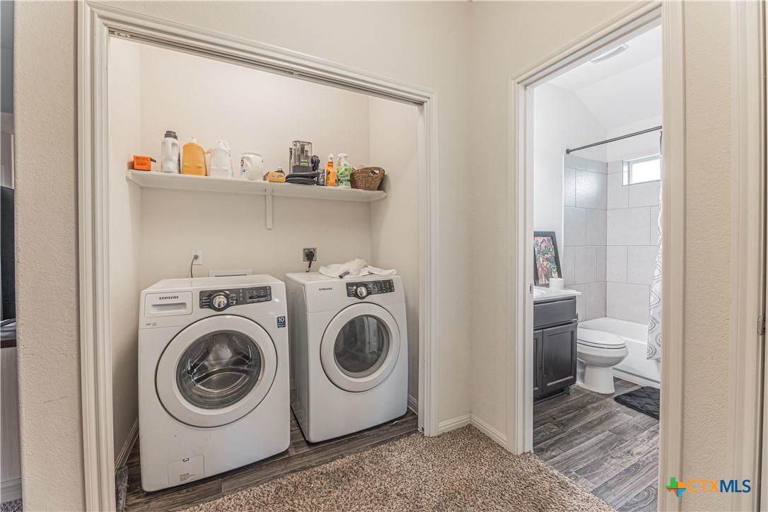 main property photo 19
