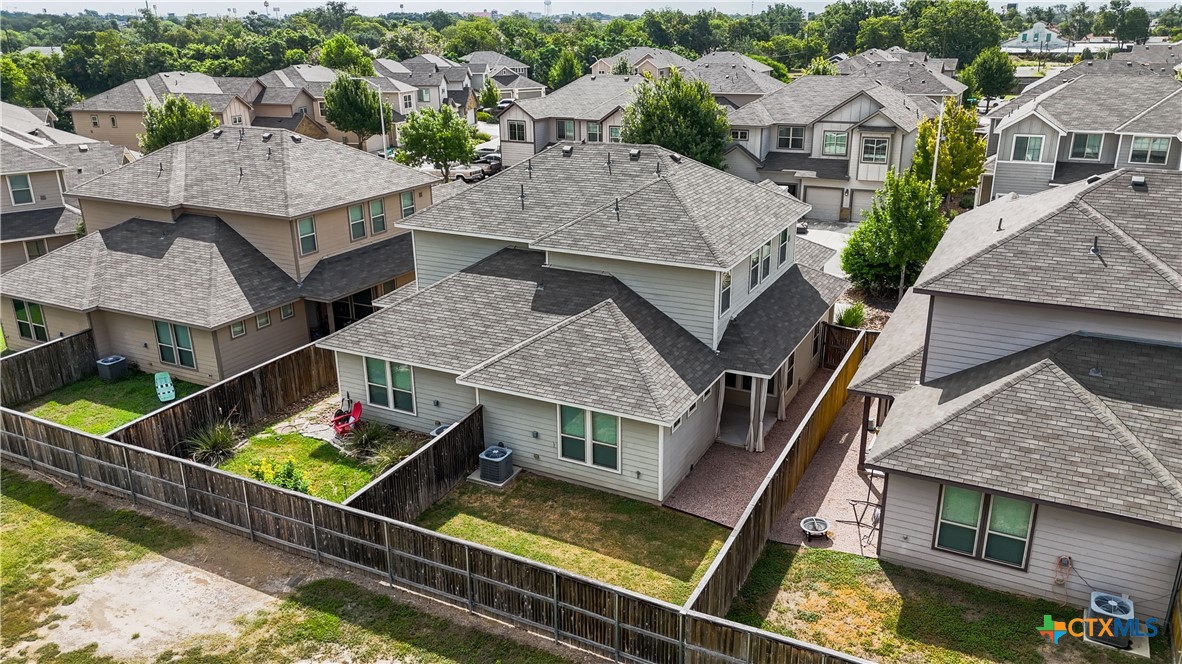 main property photo 40