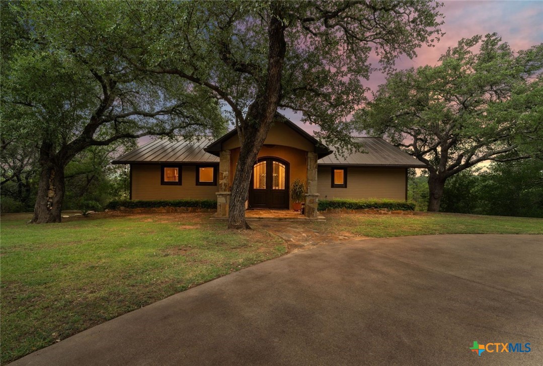 main property photo 8