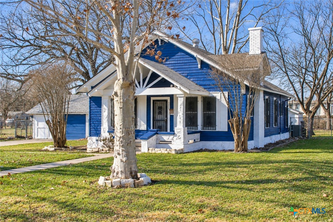 main property photo 3