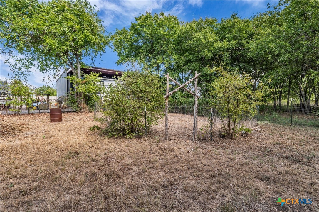 main property photo 36