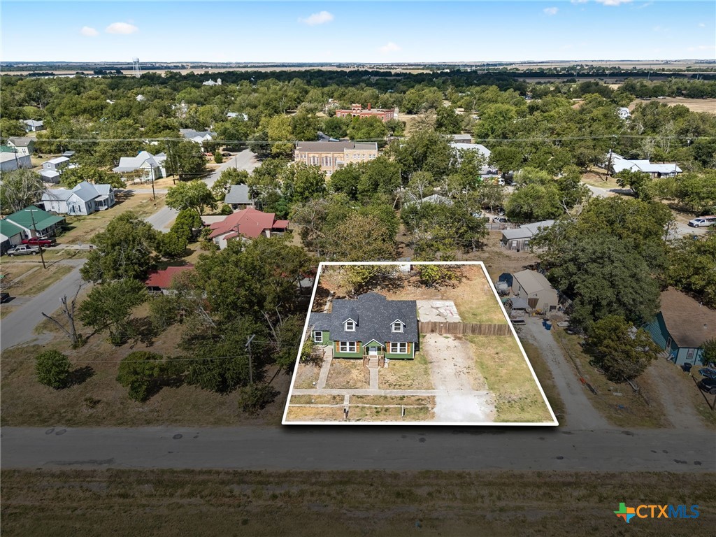 main property photo 37