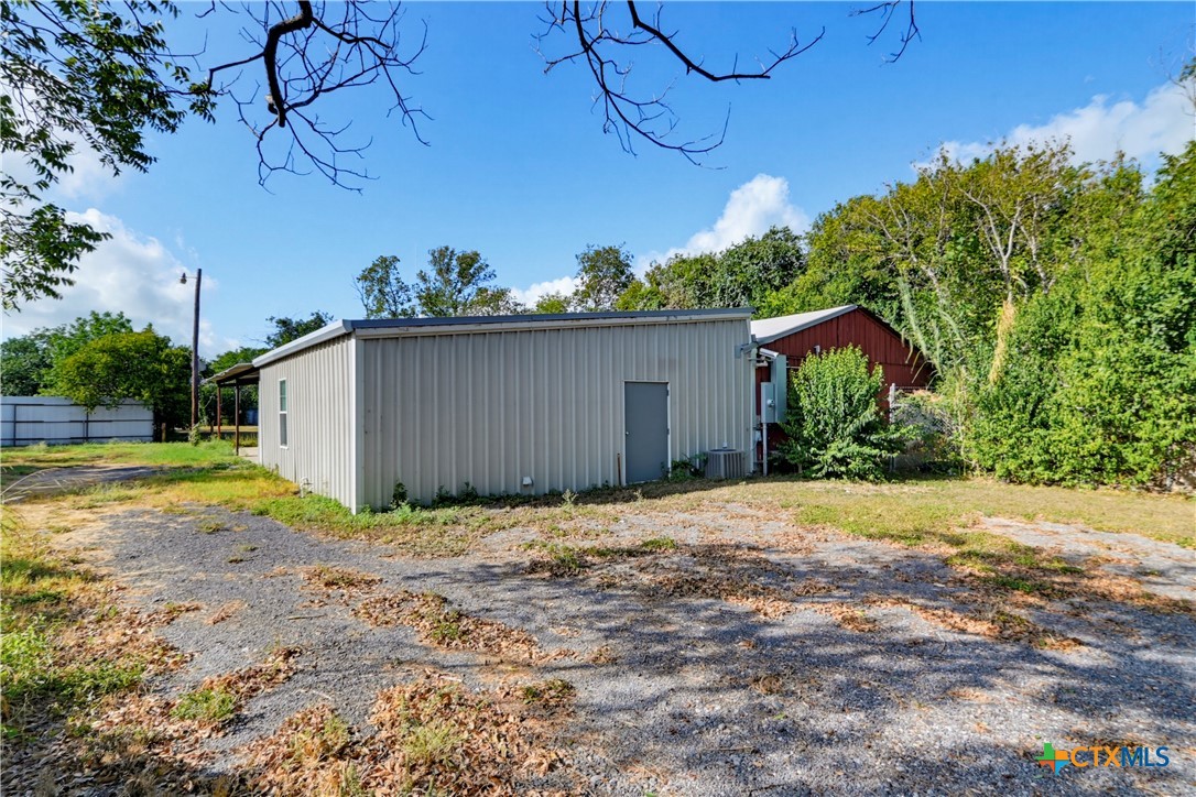 main property photo 4