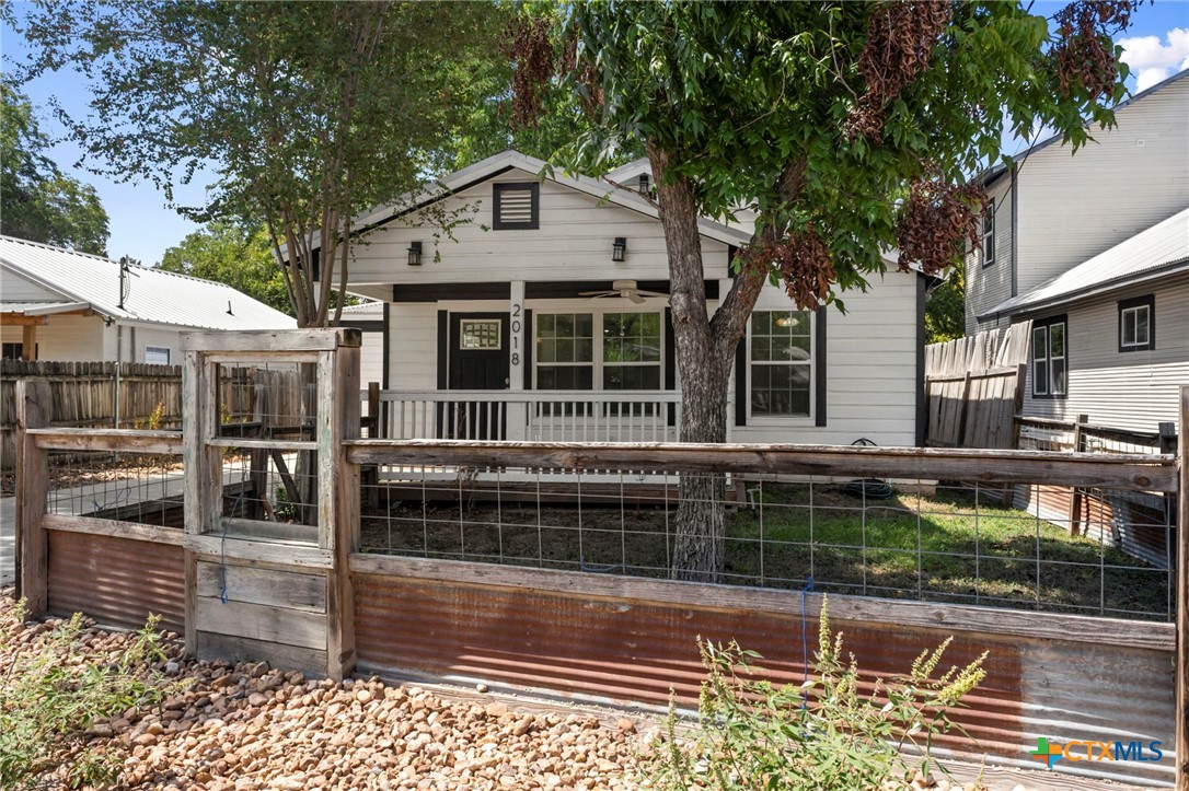 main property photo 36