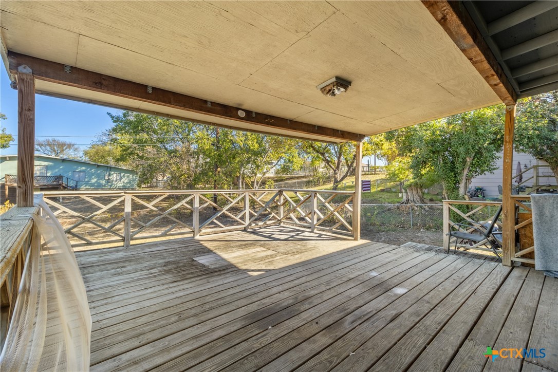 main property photo 18