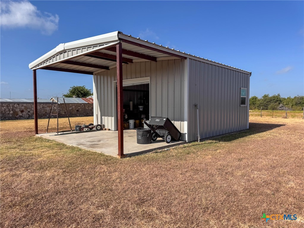 main property photo 26