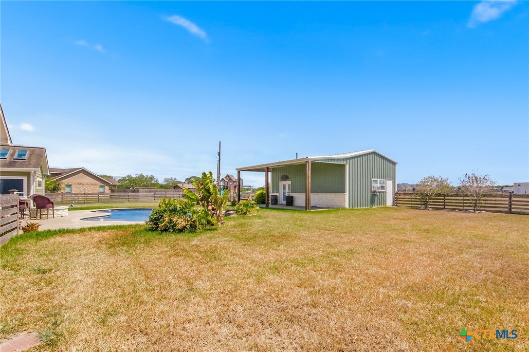 main property photo 35
