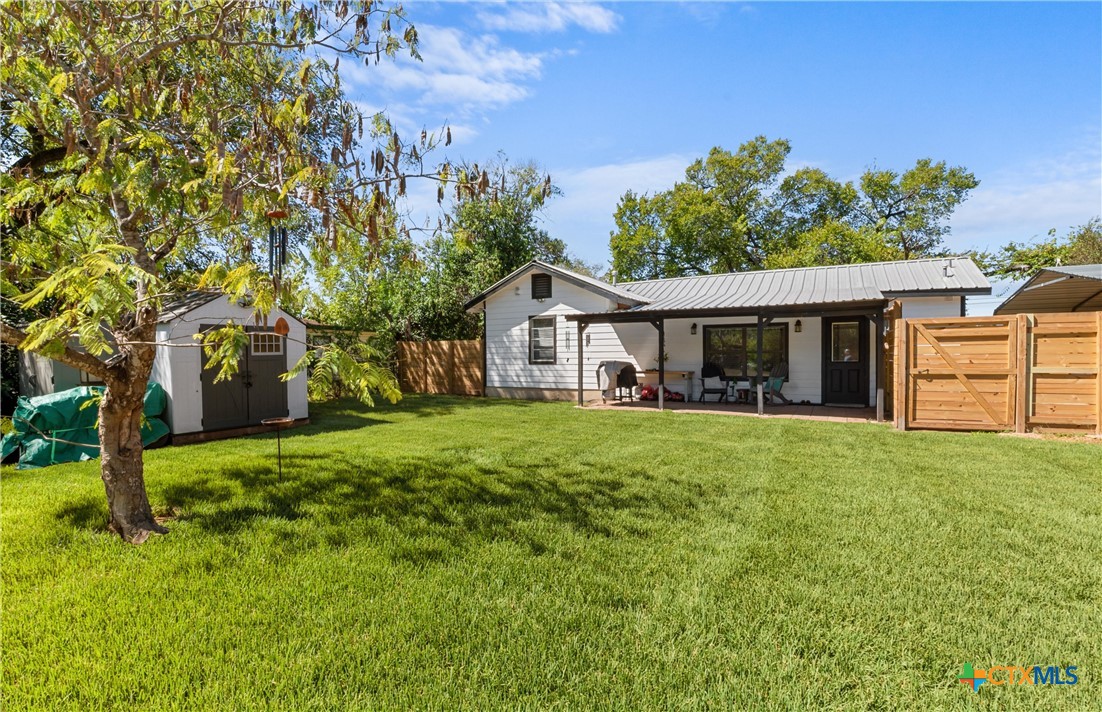 main property photo 21