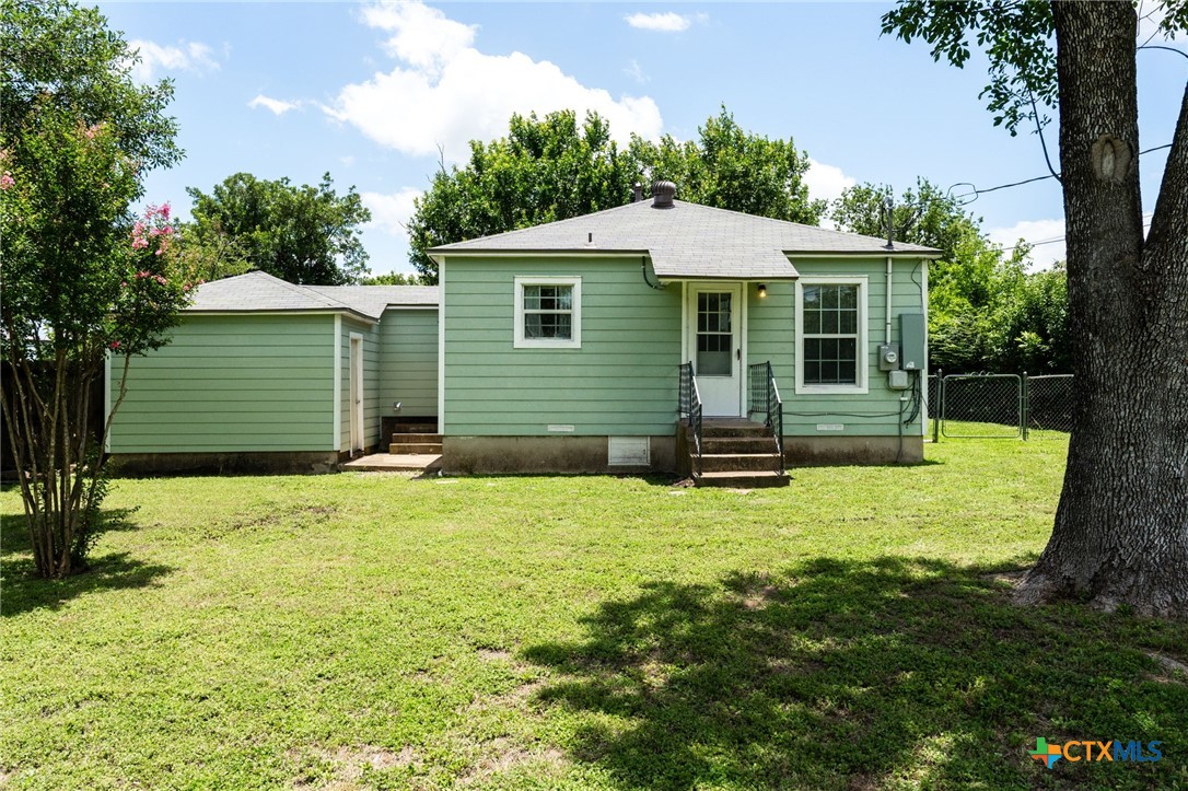 main property photo 14