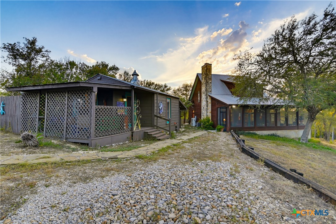 main property photo 37