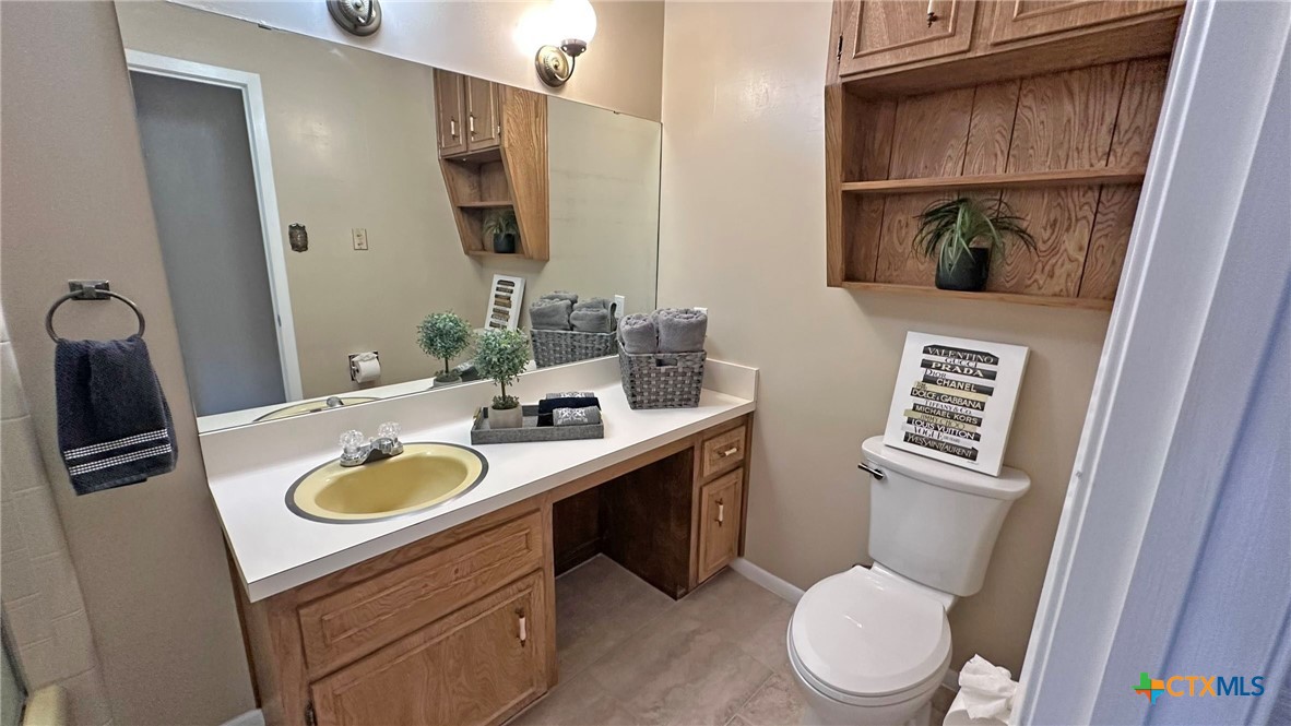 main property photo 24