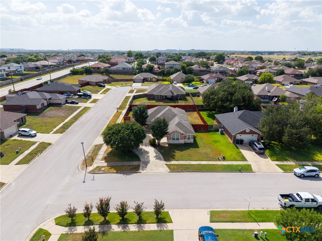 main property photo 24